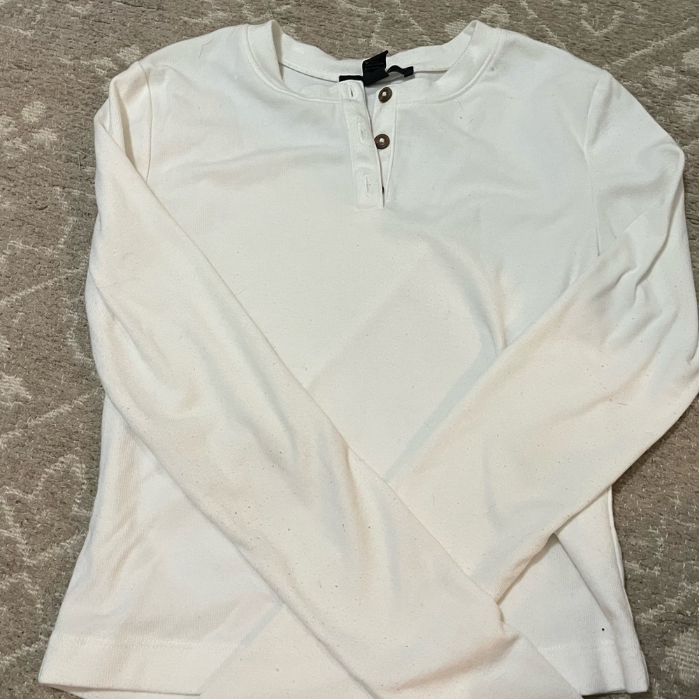 White fitted long sleeve